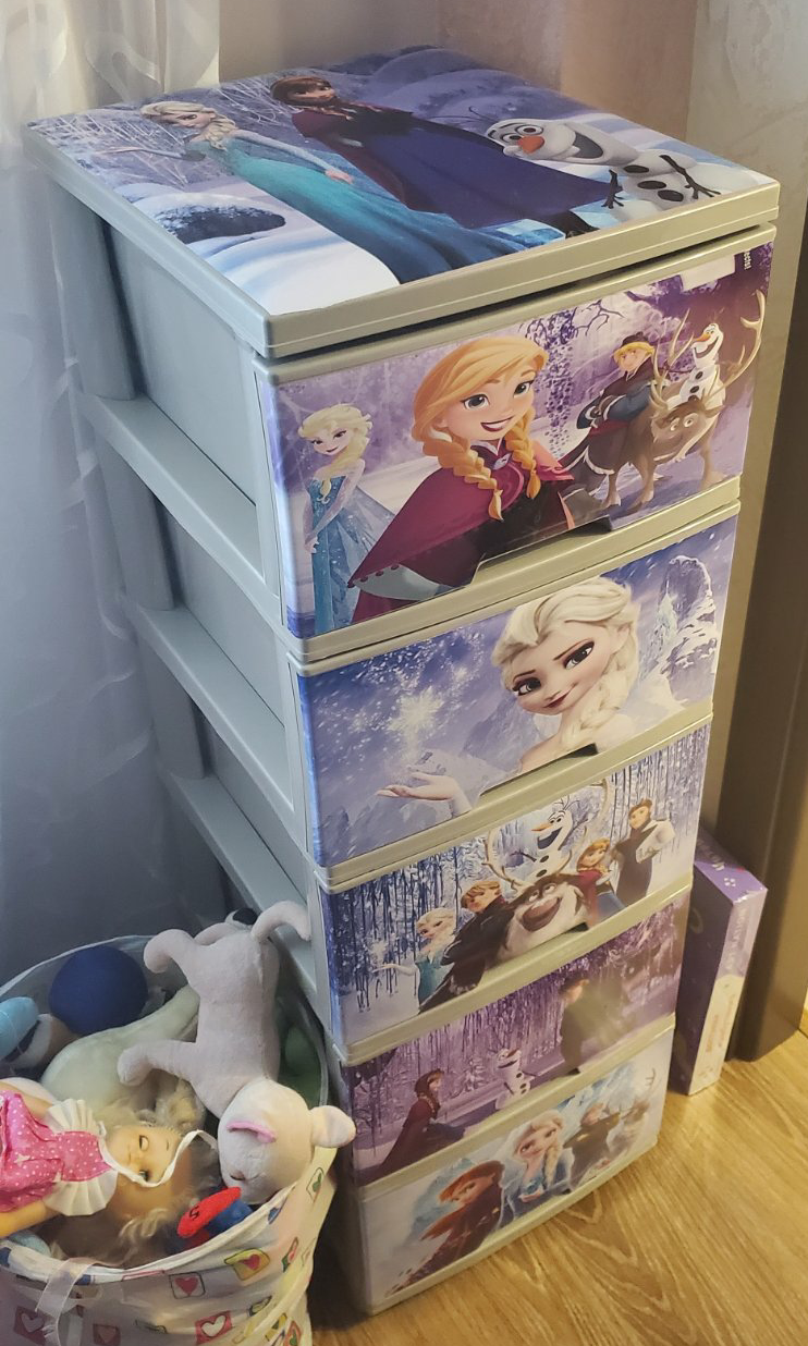 Комод на 4 ящика с декором "холодное сердце" с рисунком на крышке Алеана