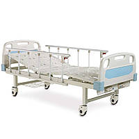 Ліжко КФМ-4 медичне функціональне чотирисекційне з огорожами та на колесах.
