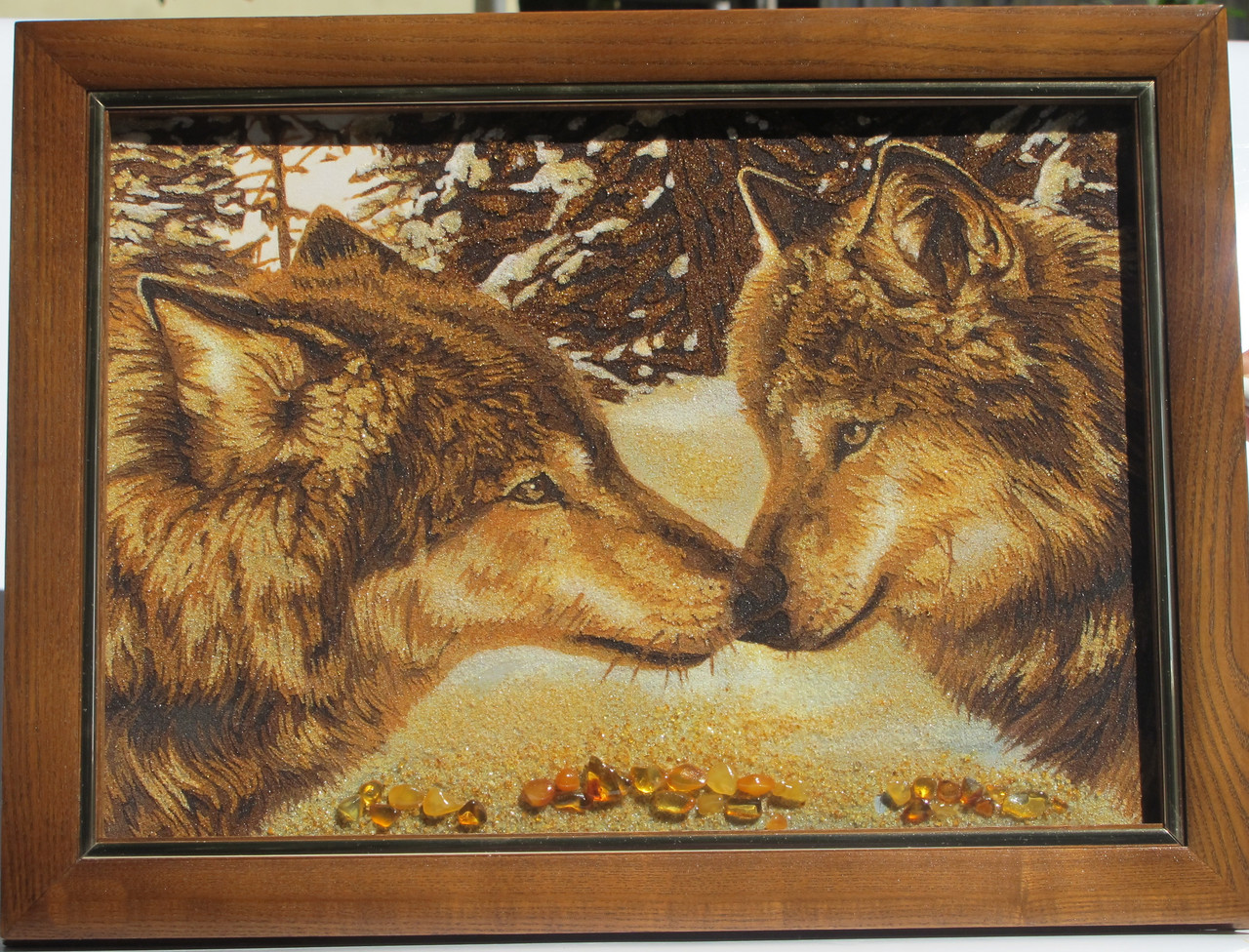 Картина з бурштинової крихти "Вовки, поцілунок" 30х40 см, фото 1