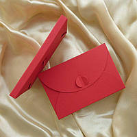 Подарунковий конверт-коробочка 80х120х8 мм з кольорового дизайнерського картону Червоний