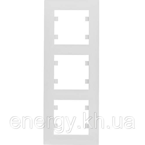 Рамка 3 пост. вертикальна Hager Lumina Intense Білий, фото 1
