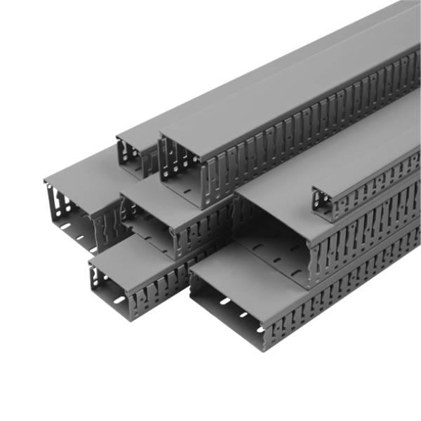 Пластиковий короб перфорований з кришкою 25x80