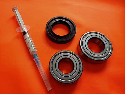 Комплект підшипників та сальник Whirlpool, Zanussi, Electrolux, Ardo (6204, 6205, 32*52*10, мастило)