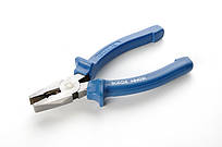 Плоскогубці стандарт 160мм СИЛА