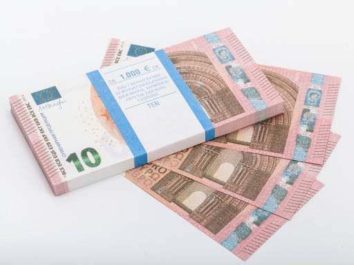 Топ продажів! Пачка грошей за 10 євро. Сувенірні гроші., фото 2