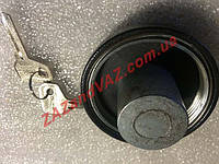Кришка бензобака паливного бака під ключ для Таврія 1102 1103 Славута карбюратор металева