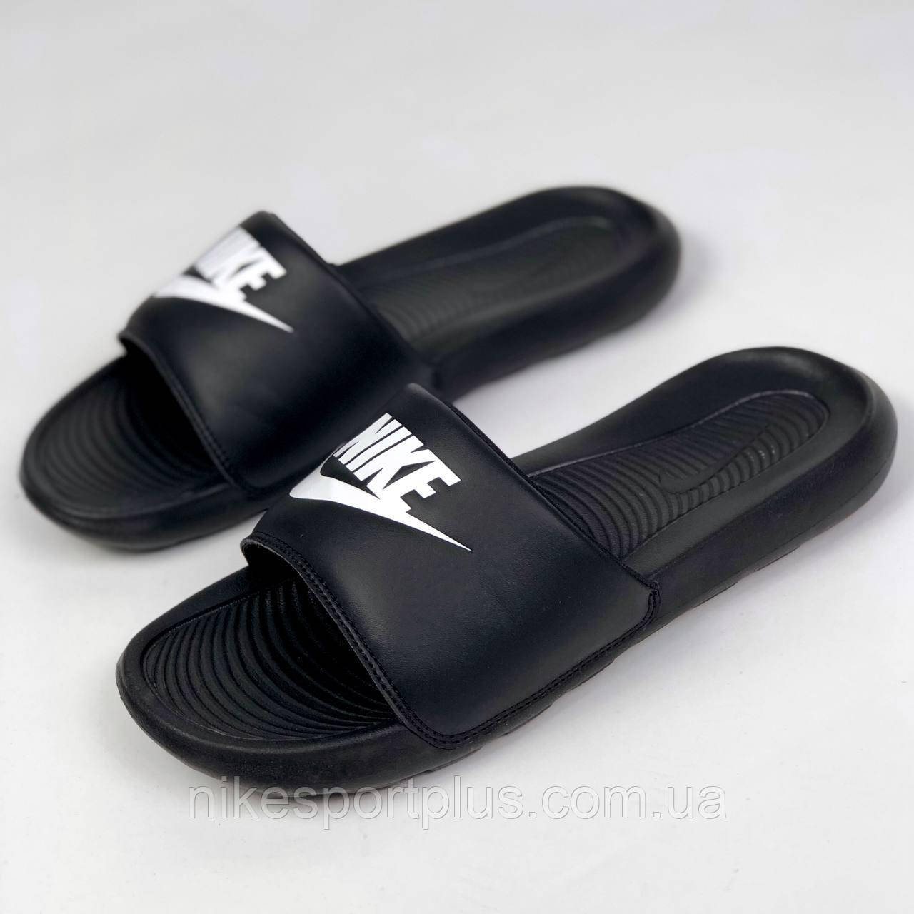 КАПЦІ NIKE VICTORI ONE SLIDE CN9675-002