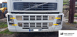 Накладки на кришки решіток радіатора для Volvo FH 12 (2002–2008)