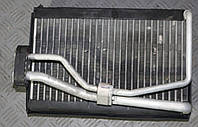 Радиатор испаритель кондиционера 4E0820103A Audi A8 D3