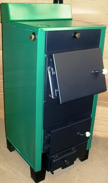 КОТВ-18-В (с контуром для горячей воды) Котел на твердом топливе дрова ...