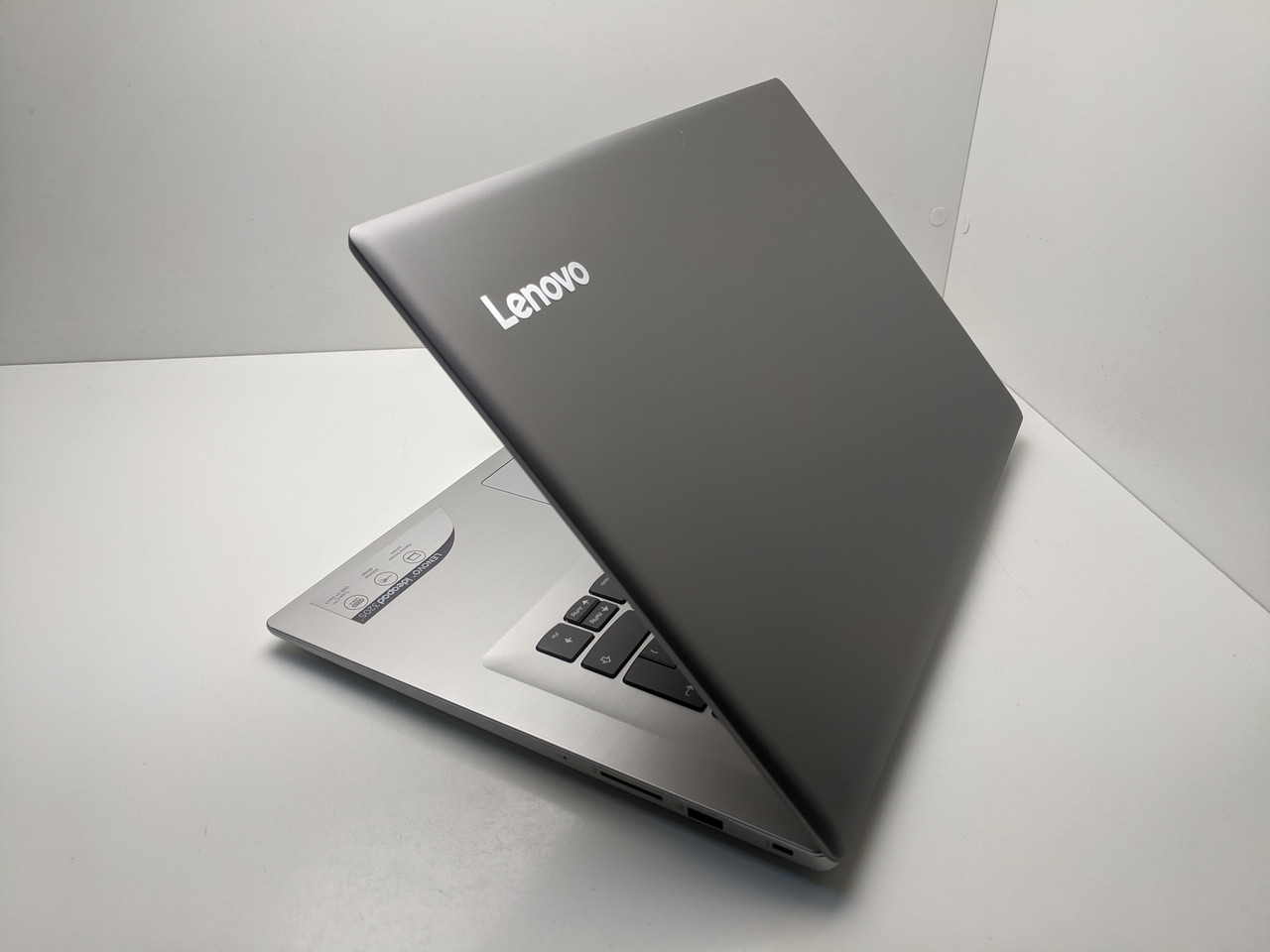 Ноутбук Lenovo ideapad 320S-15IKB