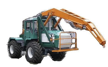 Трактор колісний ХТА-200-БКМ