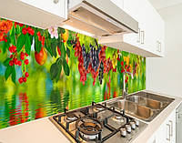 Панель кухонная, заменитель стекла виноград над водой, с двухсторонним скотчем 62 х 205 см, 1,2 мм