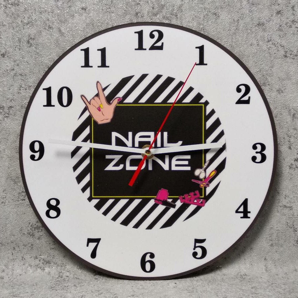 Годинник настінний із логотипом салону краси NAIL ZONE