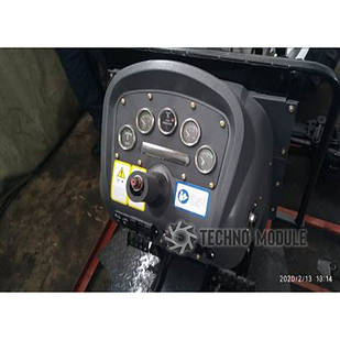 Облицювання панелі приладів JMT 3244 HSM