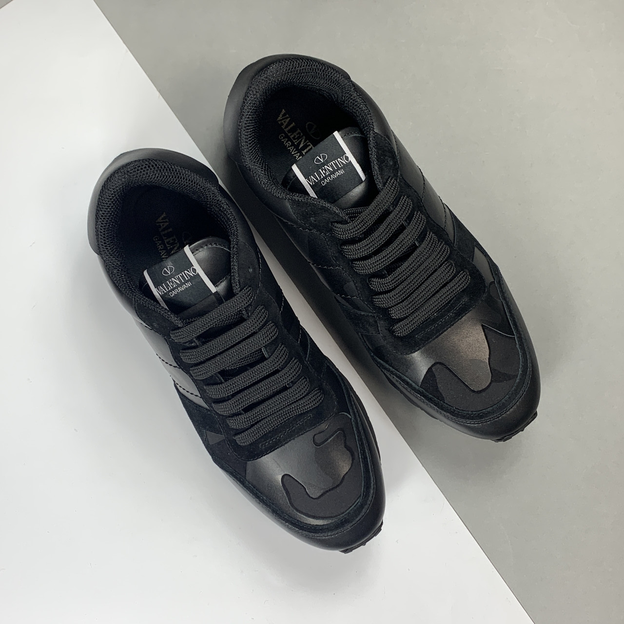 Кроссовки мужские Valentino Rockrunner Noir (Валентино) — купить в ...