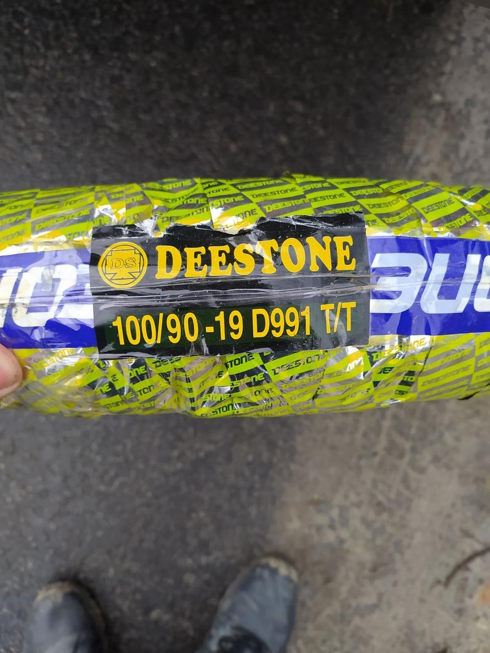Покришка 100 / 90 - 19 Deestone D-991 Cross