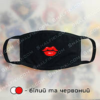 "Губы" черная защитная маска с принтом - белый и красный