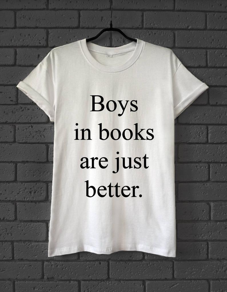 Футболка жіноча з веселим принтом Boys in book