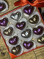 Набор шоколадных сердец с черного шоколада