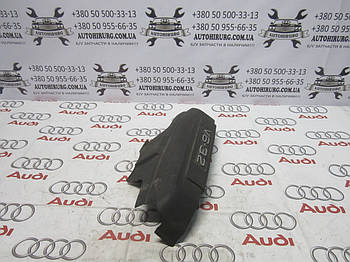 Кришка двигуна AUDI A6 C6 (06E103925)