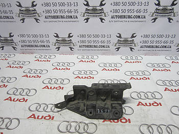 Права напрямна заднього бампера AUDI A6 C6 (4F5807898)