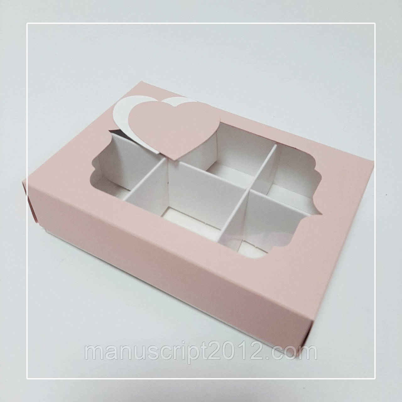 Коробка картонна для 6 цукерок з вікном