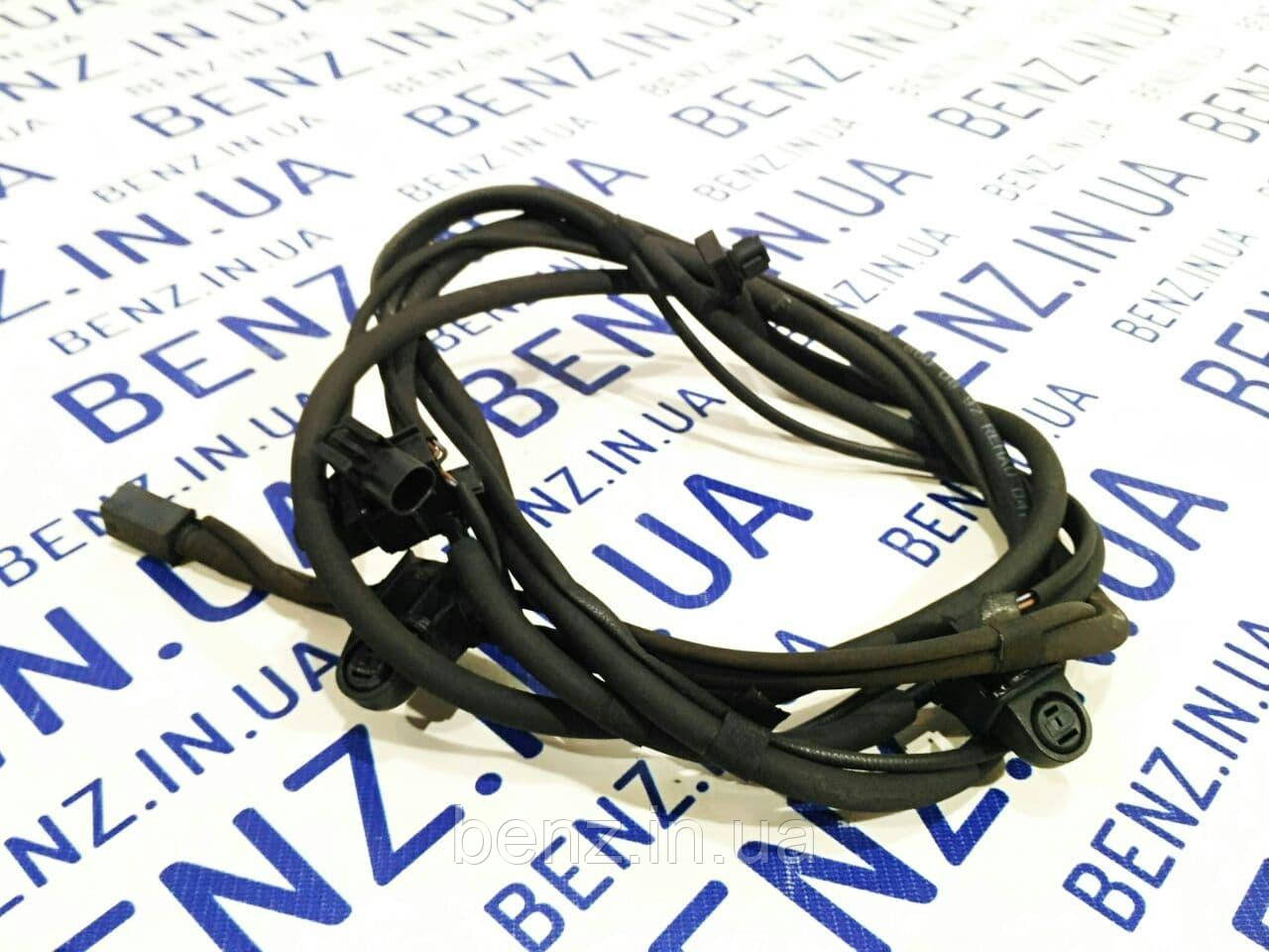 Шланг c розпилювачами склоочисника Mercedes W212, S212 A2128600892, фото 1