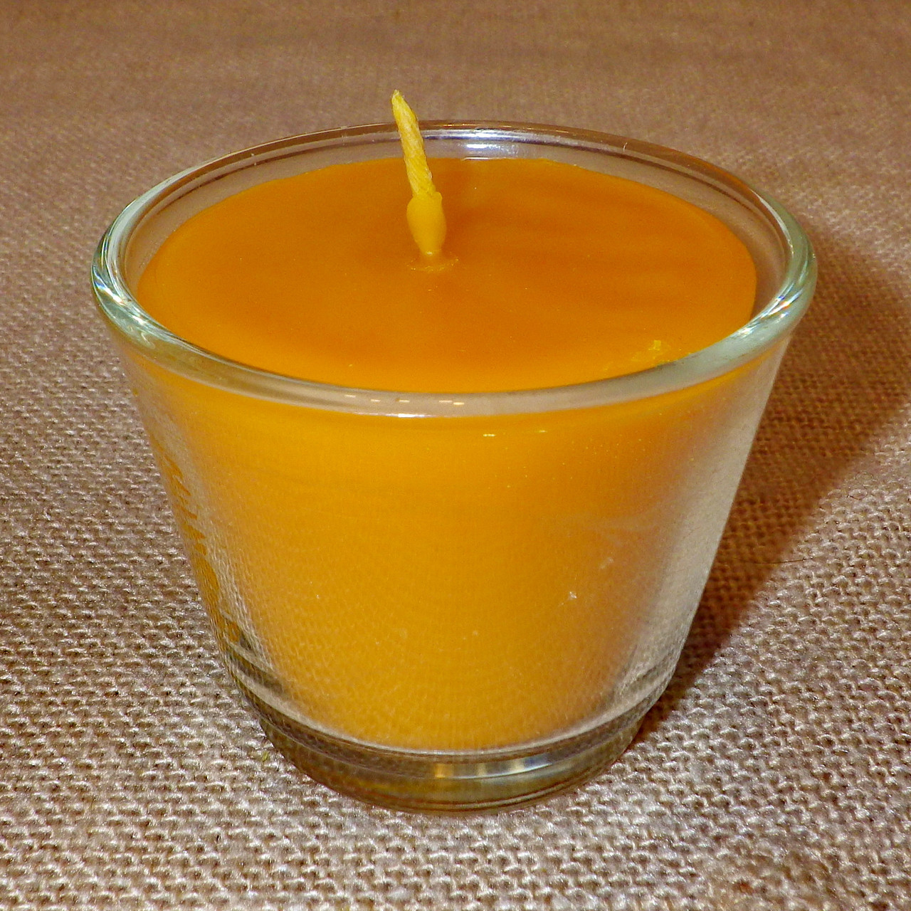 Наливна воскова скляна чайна свічка 120г; натуральний бджолиний віск, фото 1