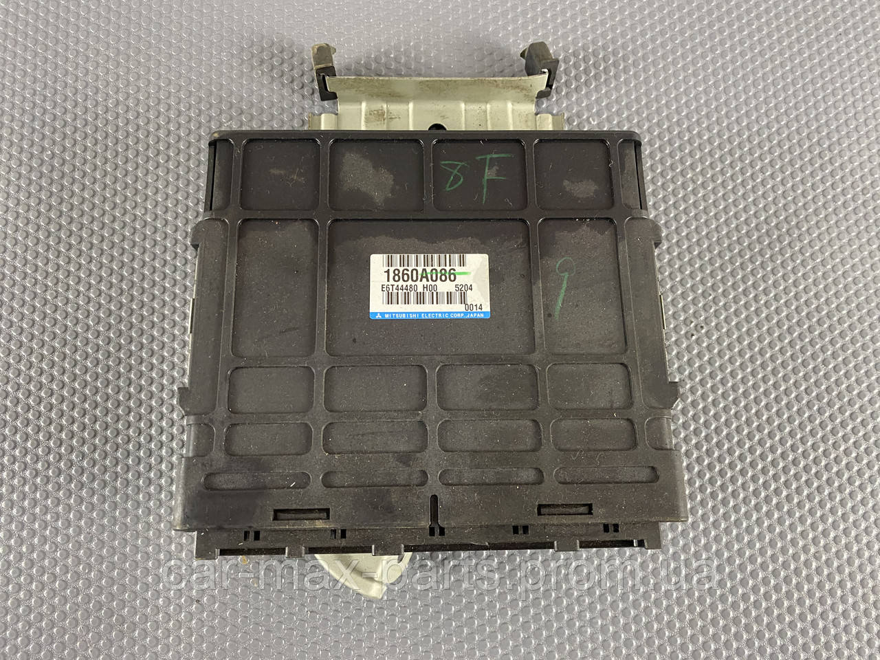 Бампер задній Mitsubishi ASX 2010-2014 Дорестайлинг, фото 1