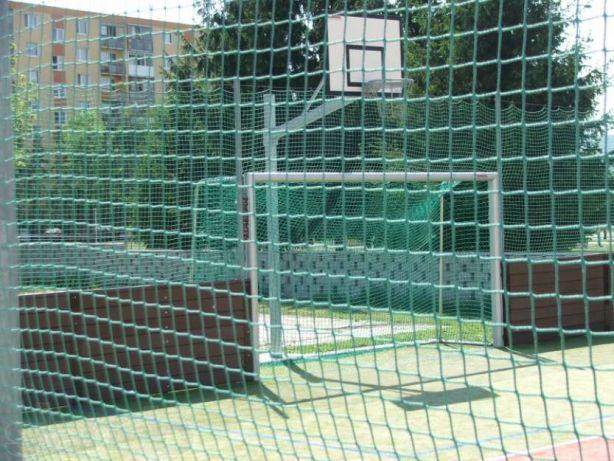 Загороджувальна сітка D 2,7 мм 7,5 см осередок огороджувальна для спортзалів стадіонів, спортмайданчиків