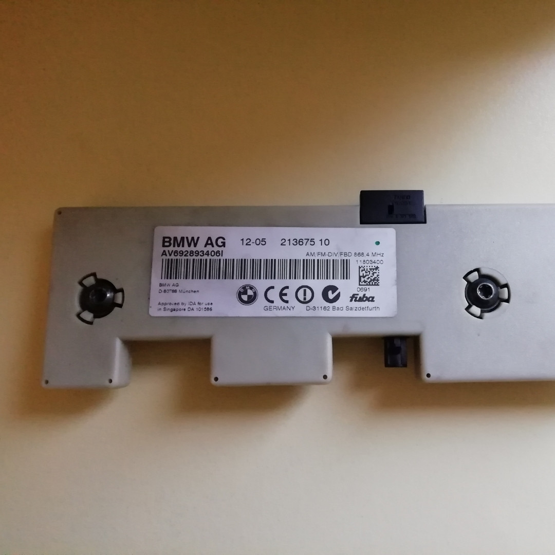 УСИЛІК РАДІО 213675 Bmw e90