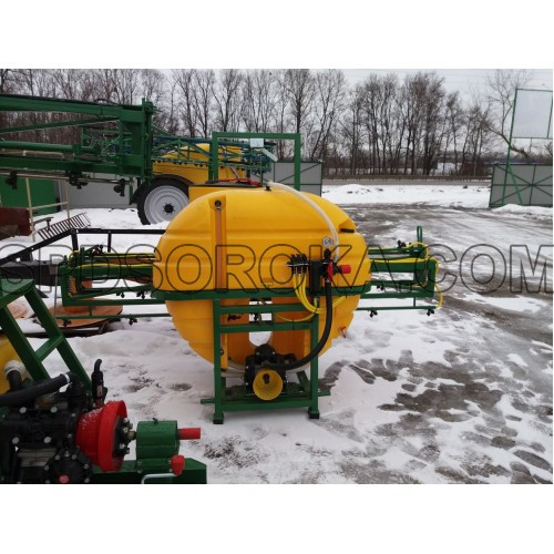 Обприскувач навісний польовий штанговий Вектор-600-14