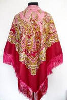 Женский красивый украинский платок с набивным рисунком и шелковыми кисточками