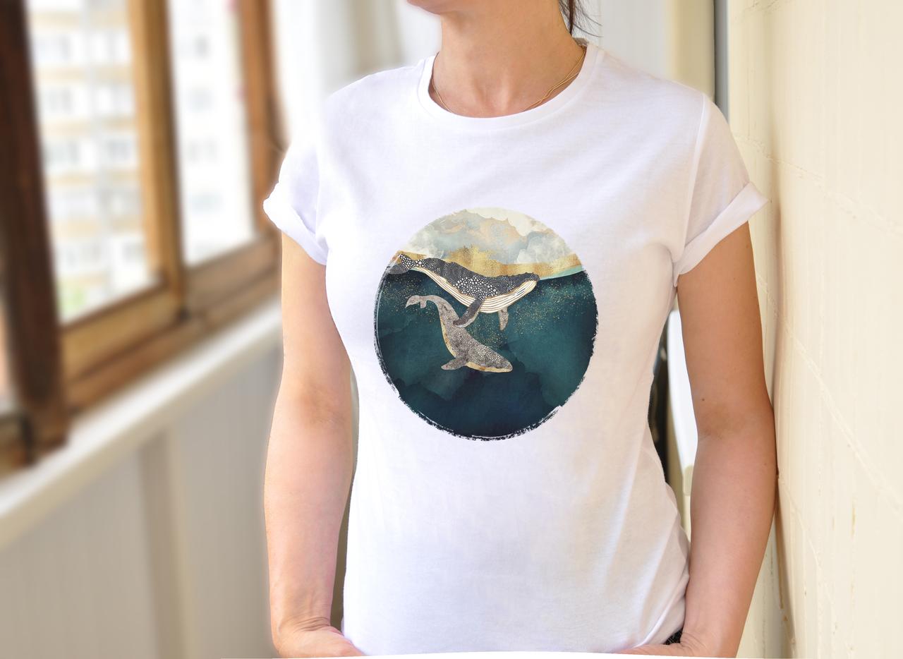 Футболка жіноча з веселим принтом Whales, фото 1