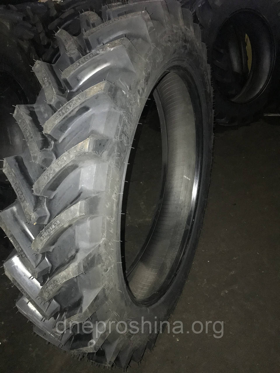 270/95R38 Petlas (11.2R38) TA-120 140А8/B TL
