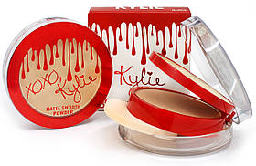 Компактна подвійна пудра Kylie BB Matte Smooth Powder