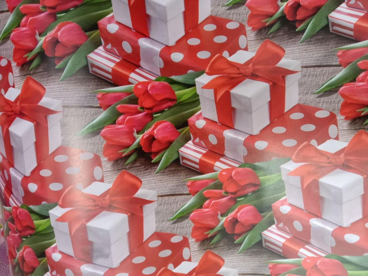 Папір з малюнком тюльпани для пакування подарунків, фото 1