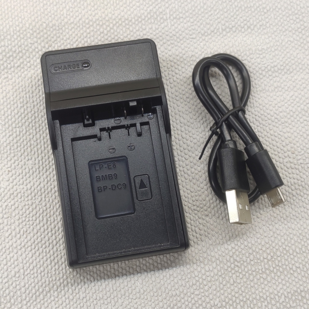 USB зарядний пристрій для акумулятора Canon LP-E8