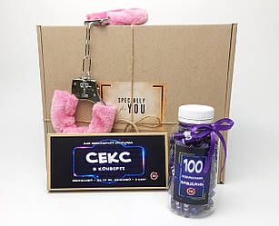 Гра "У тебе в полоні" набір для дорослих: наручники з рожевим хутром, секс-конверт, 100 інтимних завдань