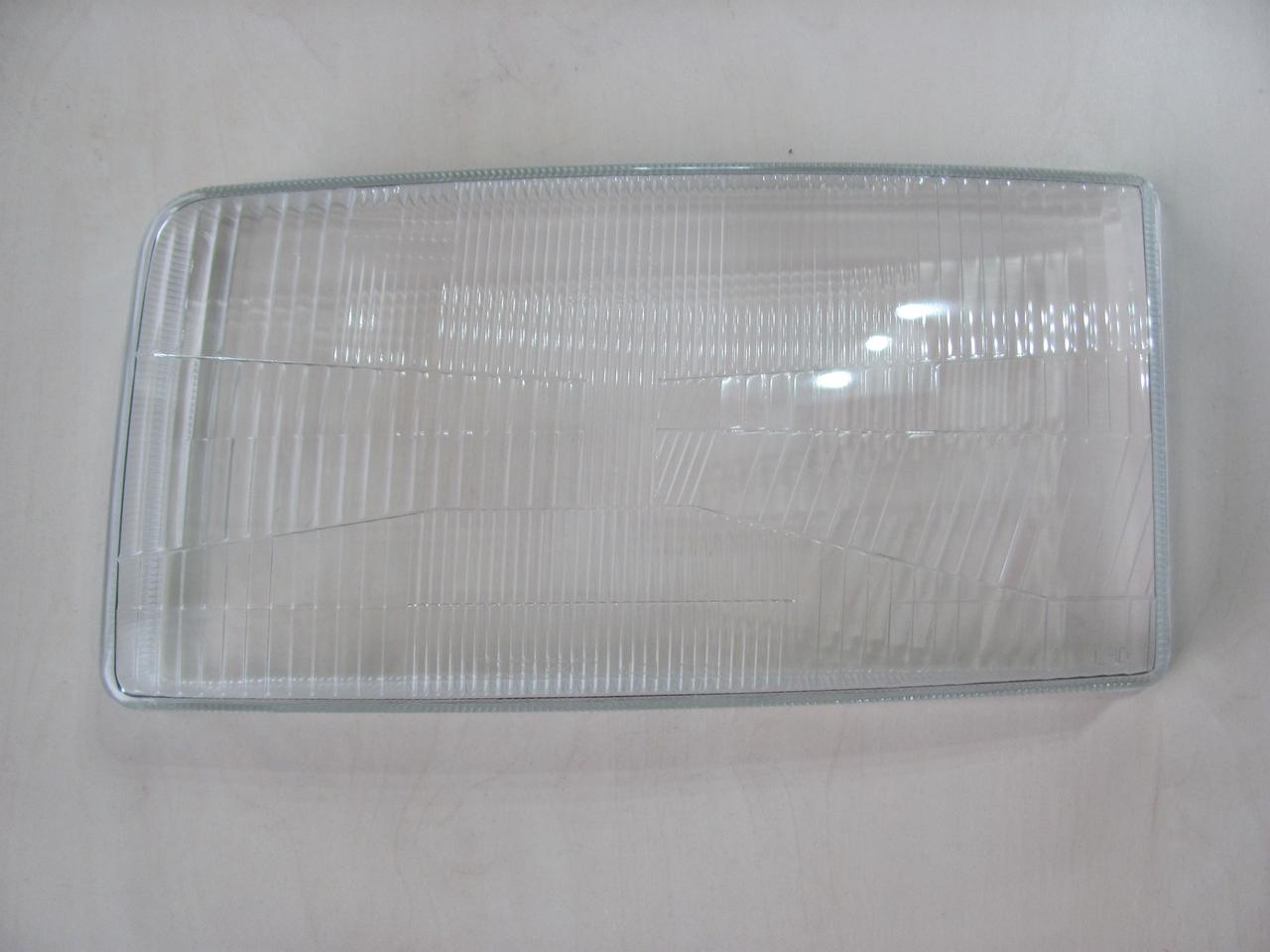 Скло фари лівої Volkswagen T4 | DEPO 47-441-1114LELD