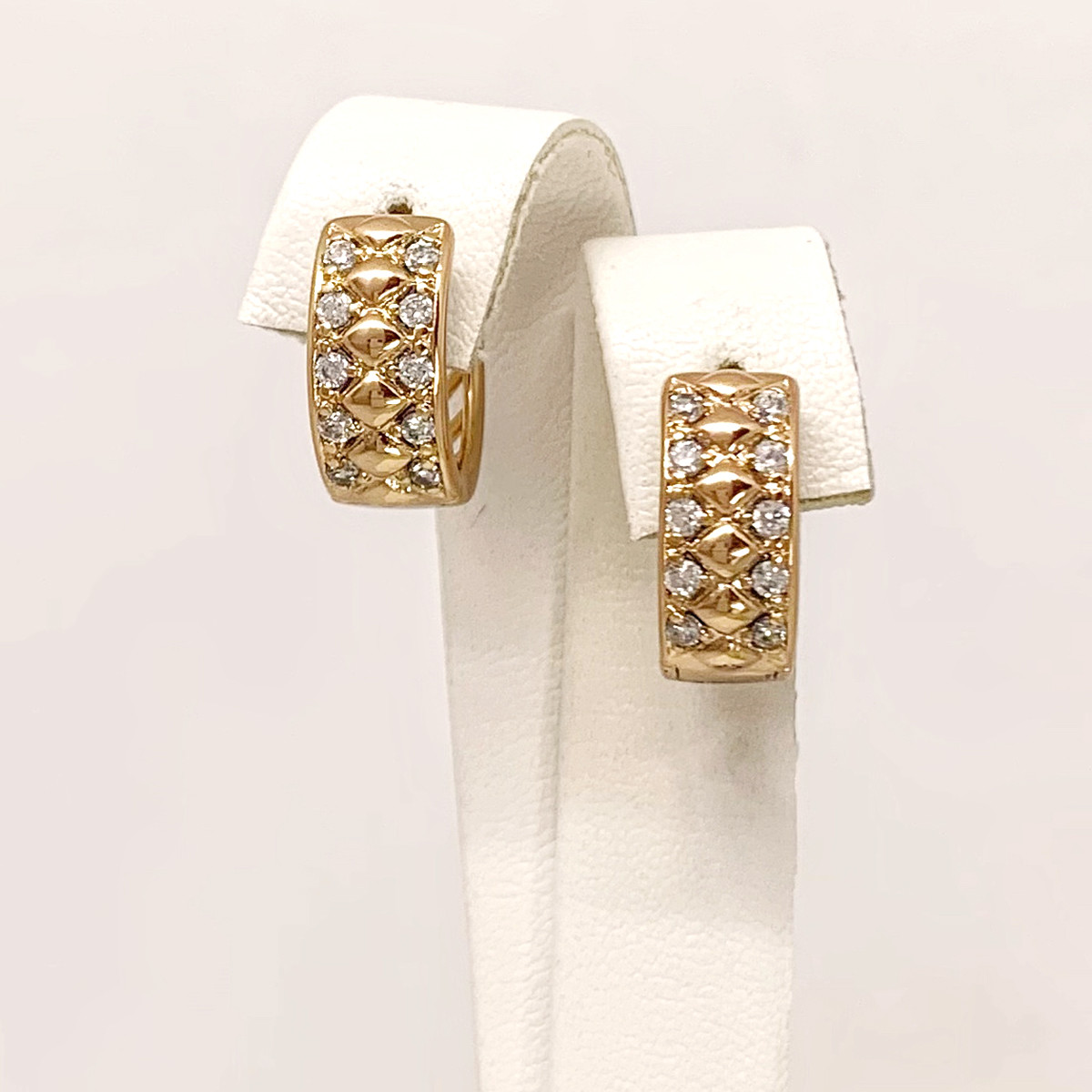 Сережки Xuping з медичного золота, білі фіаніти, позолота 18K, 25046