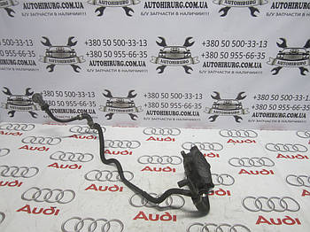 Вакуумний насос гальм AUDI A6 C6 (06E145100C)