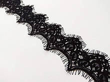 Ажурне французьке мереживо шантильї (з війками) чорного кольору шириною 13,5 см, довжина купона 3,0 м.