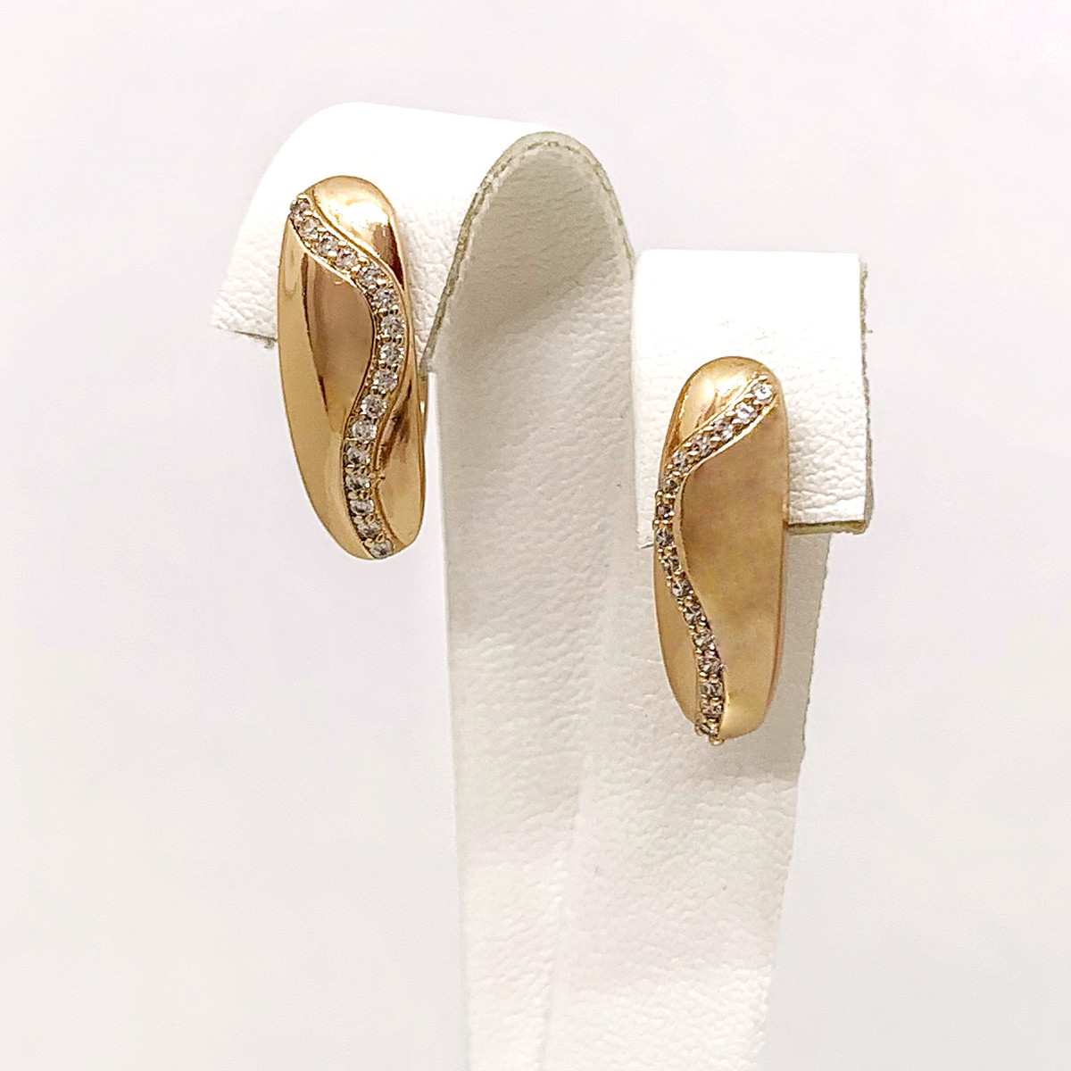 Сережки Xuping з медичного золота, білі фіаніти, позолота 18K, 25056