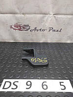 DS0965 EG2157054 крышка петли сиденья перед L Mazda CX-7 38-02-03