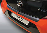 Пластикова захисна накладка на задній бампер для Toyota Aygo II 3/5 Doors 2014+, фото 2