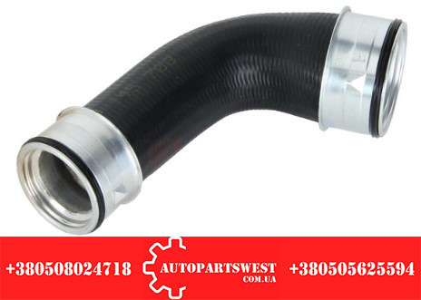 Патрубок інтеркулера VW T-5 THERMOTEC DCW036TT