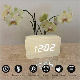 Годинник електронний настільний в дерев'яному корпусі VST-863 білий (біла підсвітка)