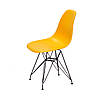 Жовтий пластиковий стілець на металевих чорних ніжках Nik Chrom BK-ML для кафе, ресторанів, стильних квартир, фото 4